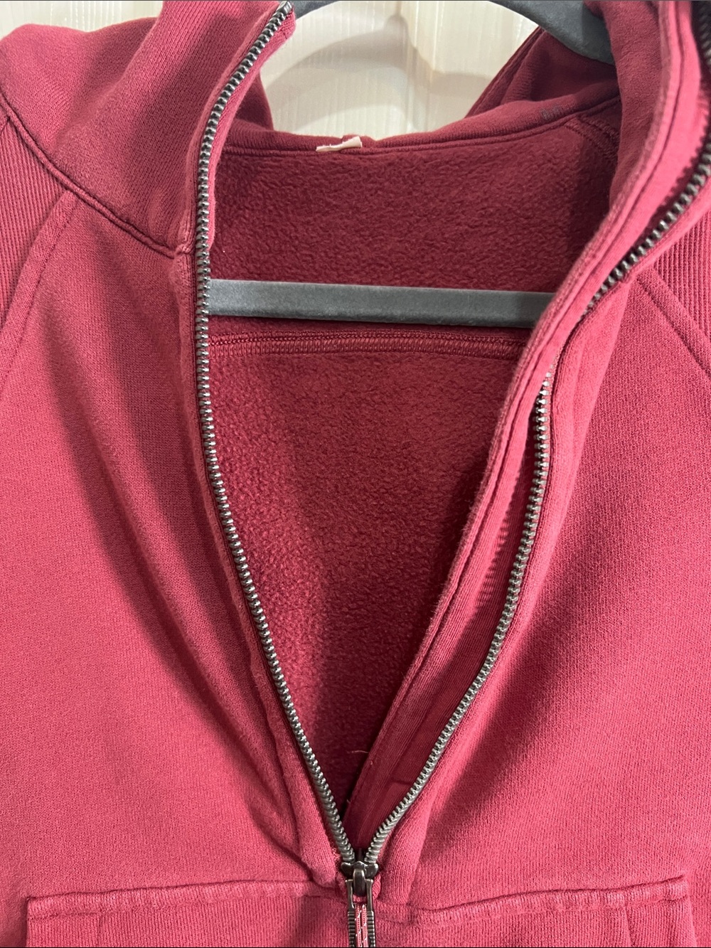 69. Lululemon Scuba Oversized 1/2 Zip Hoodie
Savannah Red XS-S - Picture 9 of 11